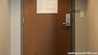 Solana a fiatal néger nőci a castingon járt