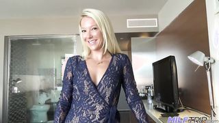 Világos Szőke milf mami rendesen megdugva
