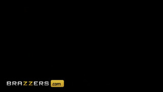Brazzers - Cherie Deville fiatal pasival dug