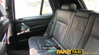 FakeTaxi durva vad baszás hátulról főleg