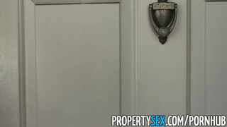PropertySex - gyönyörű világos szőke ingatlanos lány