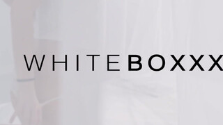 WhiteBoxxx - Sarah Kay perverz kicsike cseh kisasszony