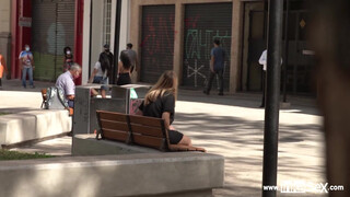 Larissa Laite a méretes cickós latina milf