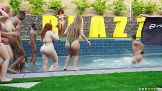 BRAZZERS - Luna Star tini pasival szexel
