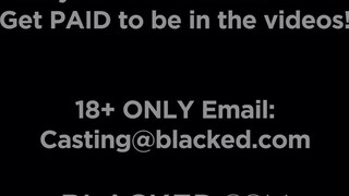 Blacked - Queenie a méretes csöcsű kolumbiai csaj