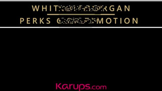 Karups - Whitney Morgan közösül a tini pasival