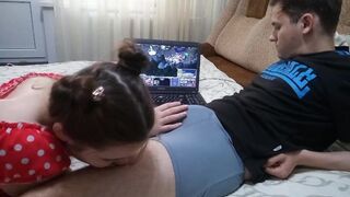 Tini cumizás a warcraft partin