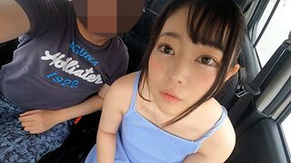 Hatalmas szemek és apró test! 147 cm-es osaka mini kisasszony cumizza és kézimunkázza a dákót vezetés közben