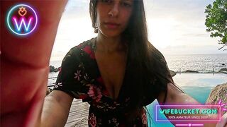 WifeBucket Vágyai - Finom MILF Lovagol a Naplementében Hatalmas Mellekkel és Szenvedéllyel